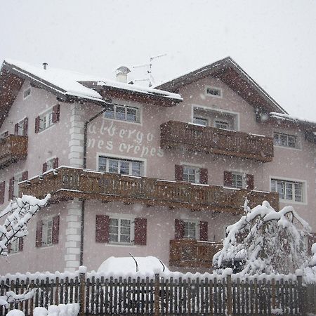 Hotel Nes Crepes Pozza di Fassa Dış mekan fotoğraf